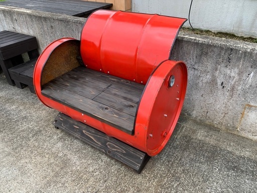 ドラム缶ベンチ