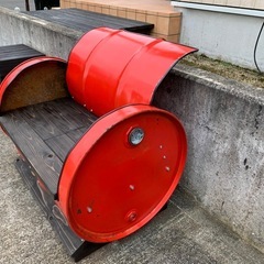 ドラム缶ベンチの画像