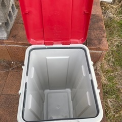 ゴミ箱の画像