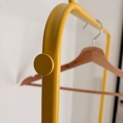 IKEA ハンガーラック　(無料)の画像