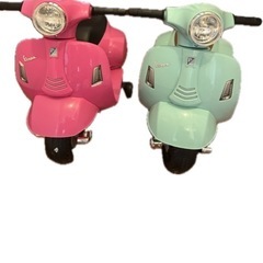 AIJU TOYS 電動乗用バイク　ピンク　グリーンの画像