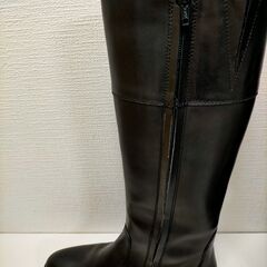 GEOX  ジェオックス  ブラック ロングブーツ レディース きれいめ 着回し 厚底風 ジップ仕様   シンプル ボタン デザイン ジップ付き おしゃれ 合皮 本革風 きれいめ カジュアル ブーツ 251205-8Yの画像