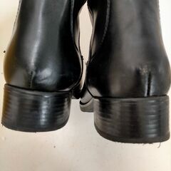 GEOX  ジェオックス  ブラック ロングブーツ レディース きれいめ 着回し 厚底風 ジップ仕様   シンプル ボタン デザイン ジップ付き おしゃれ 合皮 本革風 きれいめ カジュアル ブーツ 251205-8Yの画像