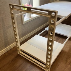 美品！可動式の収納棚の画像
