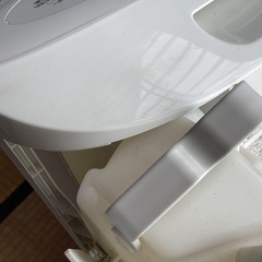 加湿器　暖房　電気ストーブ　ファンヒーター　DS-FKX1205の画像