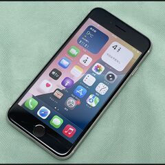 中古 iPhone SE 第3世代 64GB スターライト 3K433J/A デモ機 A2782 (au 〇判定) バッテリー状態100%の画像
