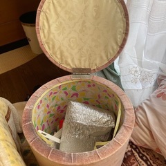 収納スツールの画像