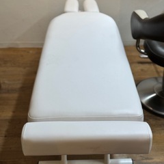 マッサージベッドの画像