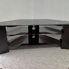 テレビ台、黒の画像