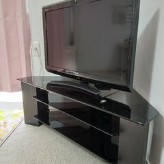 テレビ台、黒の画像