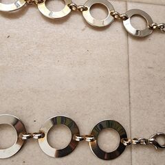 ウエスト、ネック　チェーン　ベルト　２セットの画像