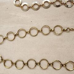 ウエスト、ネック　チェーン　ベルト　２セットの画像