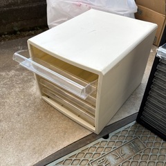 書類引き出しの画像