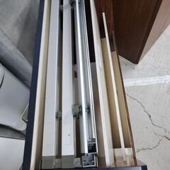 【リサイクルショップどりーむ天保山店】NO.1914　マガジンラック　レトロ商品です　新聞もはさめますよ🎵の画像