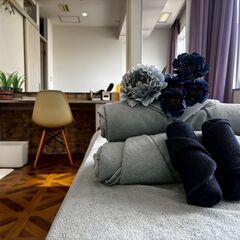 【１２月１９日　NEW OPEN】ストレッチサロンオープニングスタッフ募集中【ホットストレッチ新宿店】姿勢改善・ホットストレッチトレーナーの画像