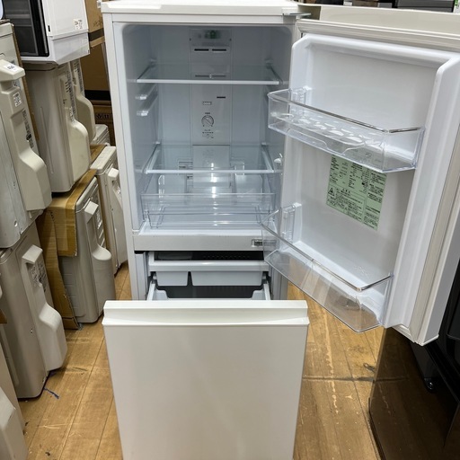 AQUA アクア 2ドア冷蔵庫 AQR-E13J(W) 126L クリーニング済み キッチン家電 のご紹介です！
