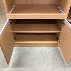 3枚扉キッチンカウンターの画像