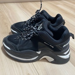 男女兼用 スニーカー 厚底 の画像