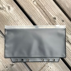 バインダー　ジップ　　文房具
の画像