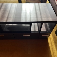 テレビボードの画像