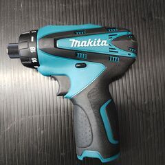 【未使用品】マキタ　ドライバドリル(本体のみ)　DF030D　箱＋取扱説明書＋ビット【ハンズクラフト熊本けやき通り店】【店頭取引限定】の画像