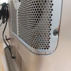 日立石油ファンヒーターの画像