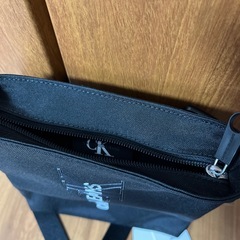 カルバンクラインのポシェットの画像
