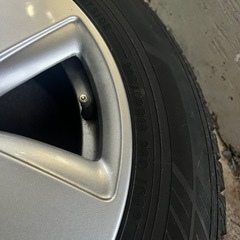 ミニクーパー　スタッドレスタイヤ16インチMINIロゴ付きホイールの画像