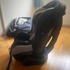 カトージ　チャイルドシート　シートベルトタイプの画像