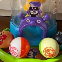 アンパンマン　光るにぎって！おとして！くるコロタワー　動作確認済み　電池付きの画像