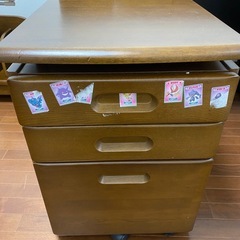 コイズミ学習机の画像