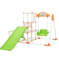 室内ジャングルジムの画像