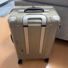 スーツケース＋アイロン台セットの画像