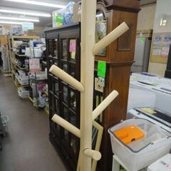 ポールハンガー コートハンガー バッグ掛け 高さ170㎝ ツートンカラー ナチュラル/ホワイト 木製 ハンガーポール 玄関収納 西岡店の画像