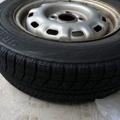 エブリィワゴン　ブリヂストン冬中古タイヤ4本の画像