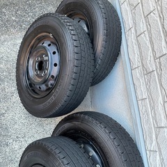 スズキ純正 ホイール 145/80R12 エブリィ DA17V１２インチスタッドレスタイヤの画像