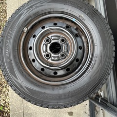 スズキ純正 ホイール 145/80R12 エブリィ DA17V１２インチスタッドレスタイヤの画像