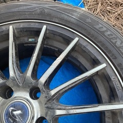 LEONIS スタッドレスタイヤ4本の画像