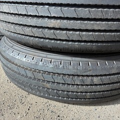 ‼️早い者勝ち‼️新車外し バリ山 205/85R16の画像