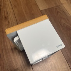 　トイレットペーパーホルダー　棚付紙巻器の画像