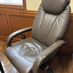 デスクチェアの画像