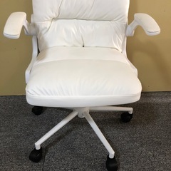 未使用　オフィスチェア　④の画像