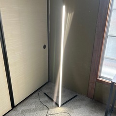 LED フロアライト 間接照明の画像