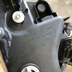 ムーヴ　LA100 ヘッドライト左の画像