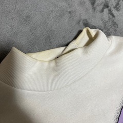 H＆M  トレーナー ショート丈の画像