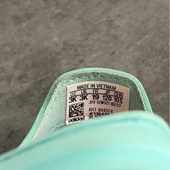 ベビー　キッズ　adidas アディダス　サンダルの画像