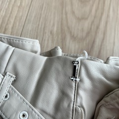 フェイクレザー　ショートパンツの画像