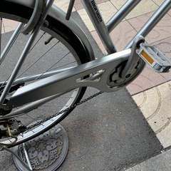 マルイシサイクル　
変速付き　シティサイクル　シルバーの画像