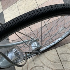 マルイシサイクル　
変速付き　シティサイクル　シルバーの画像