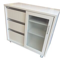 美品 スライド式 キッチンボード キャスター付き の画像